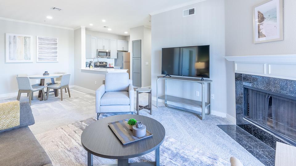 Rent Kota North Scottsdale 2143 in Scottsdale, AZ Landing